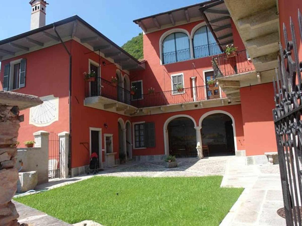 Domus Cusiana Complesso Vista Lago E Piscina Miasino Exterior foto